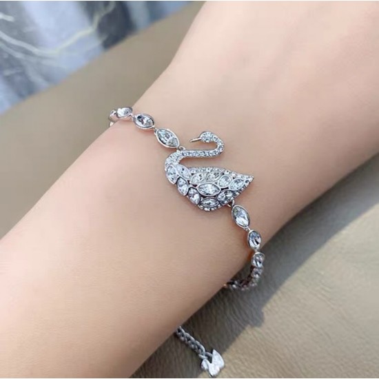 Swarovski Crystal Swan Bracelet White