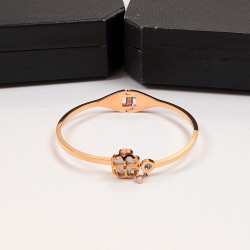 Van Cleef & Arpels Alhambra Of Rose Gold And Gold Bracelets 2 Colors 