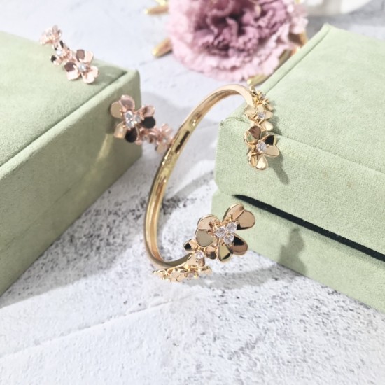 Van Cleef & Arpels Frivole Silver And Gold And Rose Gold Bracelets 3 Colors