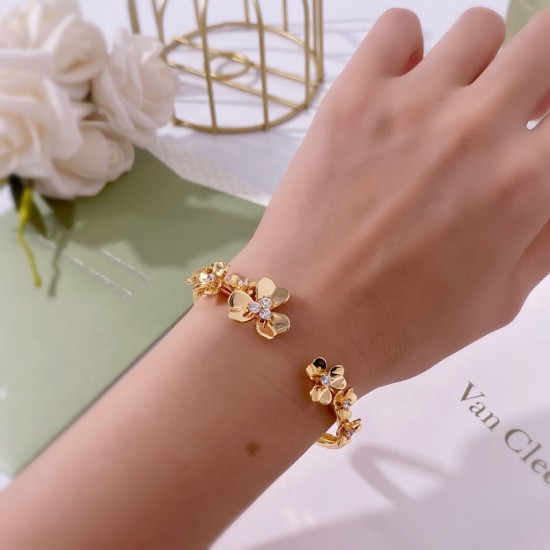 Van Cleef & Arpels Frivole Silver Rose And Gold Bracelets 3 Colors