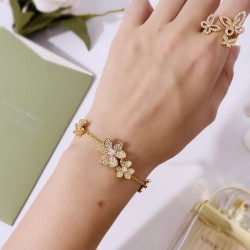 Van Cleef & Arpels Frivole White Gold And Gold VCA Bracelets 5 Flowers 