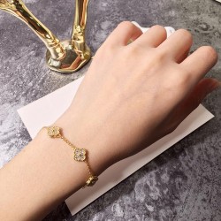 Van Cleef & Arpels Sweet Alhambra Of Gold/Rose Gold And Silver VCA Bracelets 3 Colors 