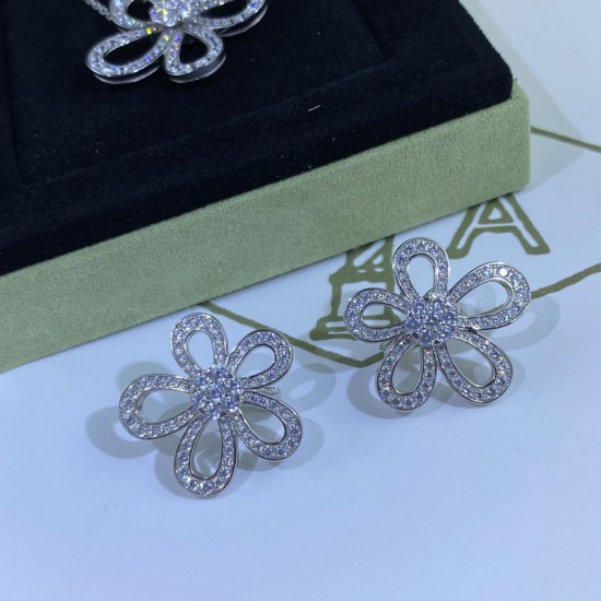 Van Cleef & Arpels Flowerlace Of Silver VCA Earrings