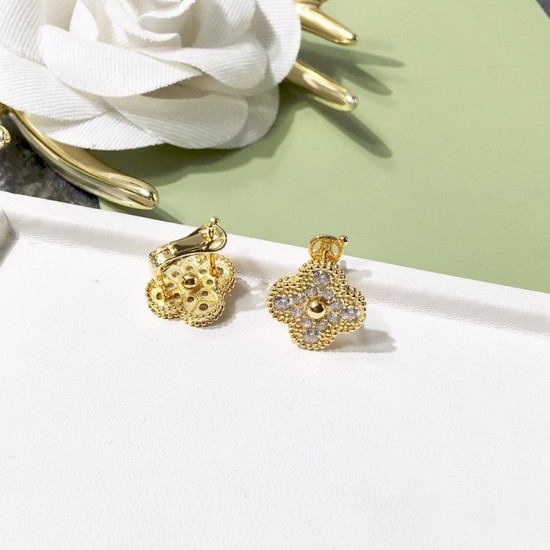 Van Cleef & Arpels Sweet Alhambra Rose Gold VCA Earrings Silver And Gold 3 Colors