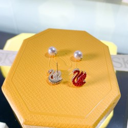 Swarovski Iconic Swan Red Gold Earring 5677597 