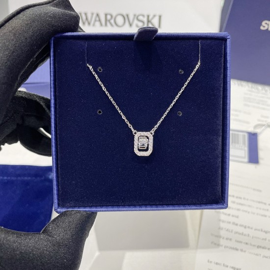 Swarovski Millenia Necklace Square White