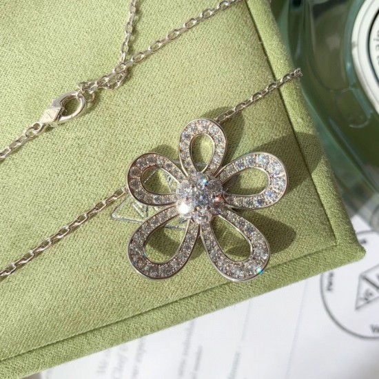 Van Cleef & Arpels Flowerlace Silver/VCA Necklaces