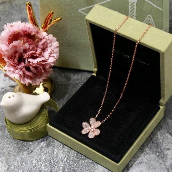 Van Cleef & Arpels Frivole Of Rose Gold VCA Necklaces Gold Silver 3 Colors