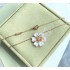 Van Cleef & Arpels Rose De Noel Of Gold/VCA Necklaces White 