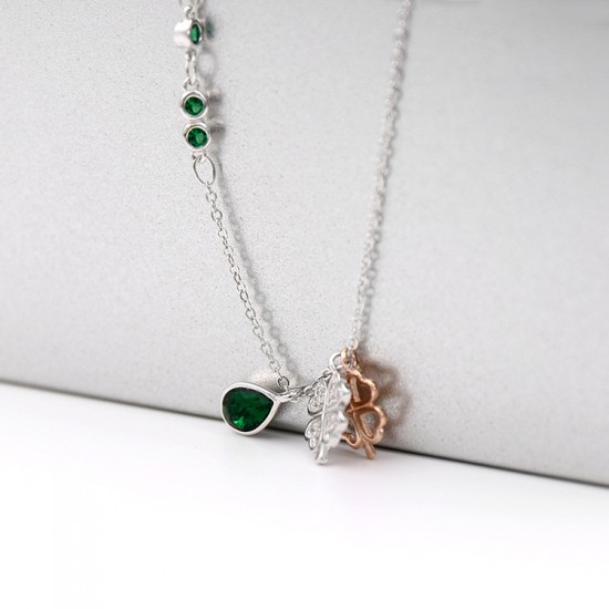 Van Cleef & Arpels Sweet Alhambra Of Silver/VCA Necklaces Green