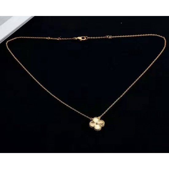 Van Cleef & Arpels Vintage Alhambra Of Rose Gold VCA Necklaces Silver