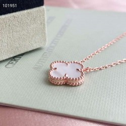 Van Cleef & Arpels Vintage Alhambra Rose Gold Of VCA Necklaces White 