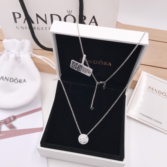 Pandora Round Sparkle Halo Necklace 396240CZ