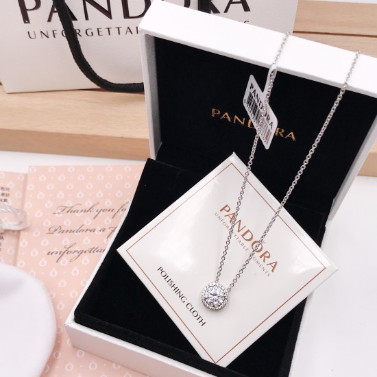 Pandora Round Sparkle Halo Necklace 396240CZ