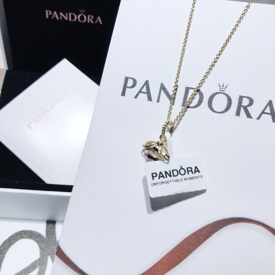 Pandora Shine Pendant 18K Gold