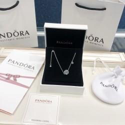 Pandora Sparkling Family Tree Necklace 397780CZ