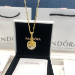 Pandora 18K Gold Pendant Gold Silver  20082724