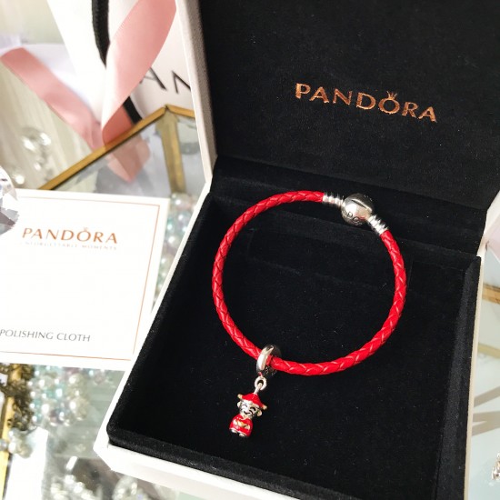 Pandora Red Single Circle Bangle Cow Leather