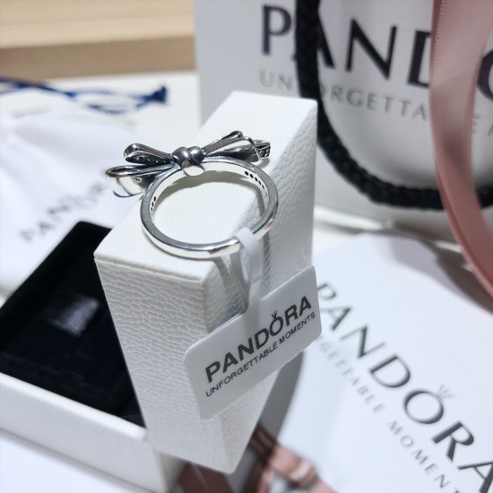 Pandora Gorgeous Bow Ring Sterling Silver