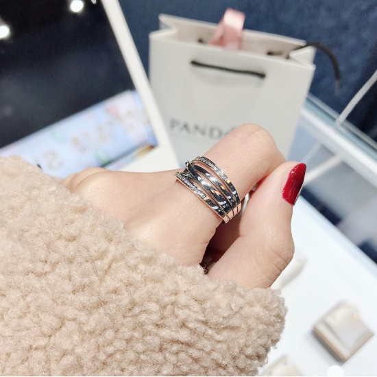 Pandora Sparkling And Polished Lines Ring 190919CZ