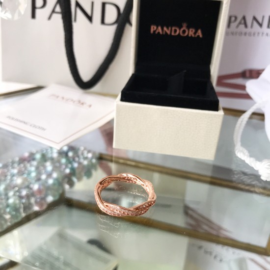 Pandora Sparkling Twisted Lines Ring 180892CZ-60