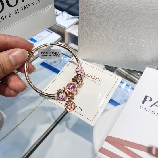 Pandora 18K Rose Gold Bangle Gold Pink 20082757