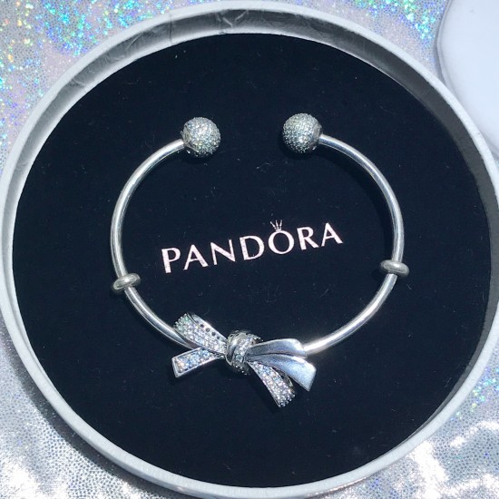 Pandora Gorgeous Bow Bangle Sterling Silver 797241CZ