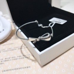 Pandora Gorgeous Bow Bracelet Sterling Silver