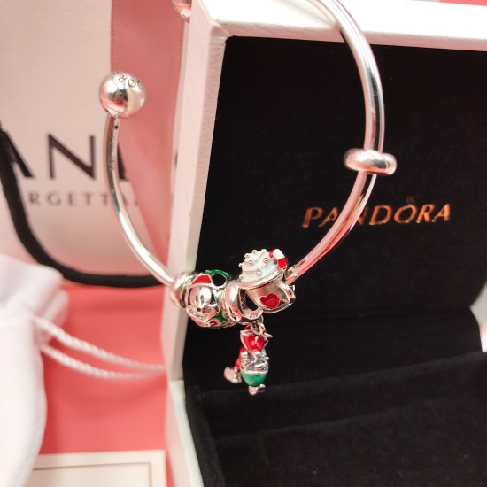 Pandora Mickey Christmas Bangle Sterling Silver