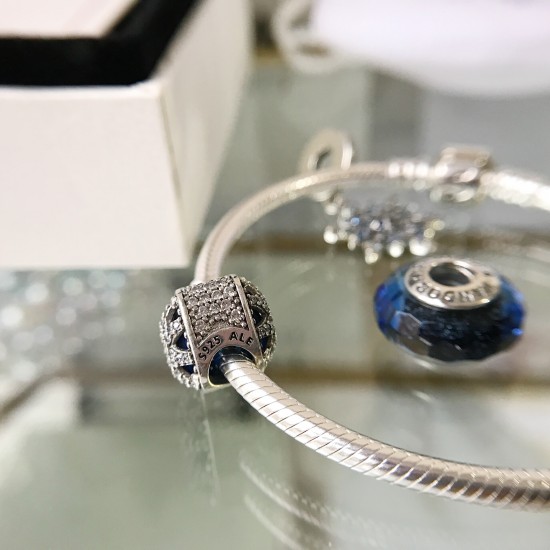 Pandora Snowflakes Cat Eye Bangle Sterling Silver