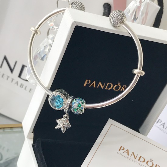 Pandora Starfish and Sea Shell Bangle 792076CZF