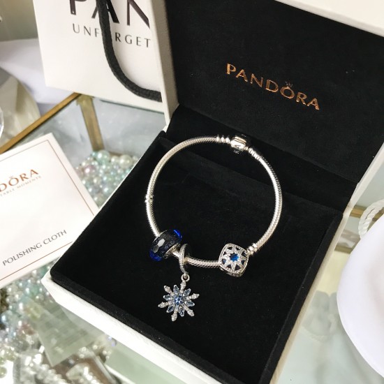 Pandora Snowflakes Cat Eye Bangle Sterling Silver