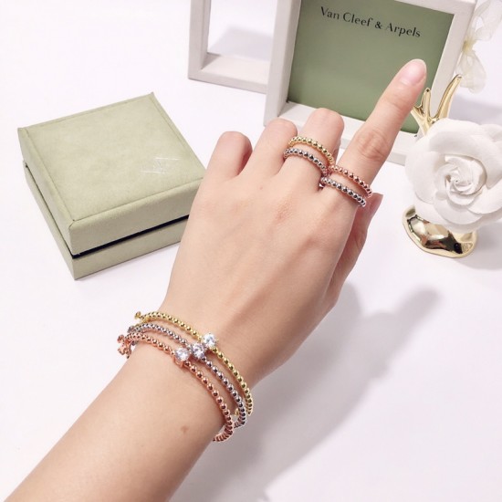 Van Cleef & Arpels Perlee Pearls Of Rose Gold With Silver/Gold VCA Rings 3 Colors