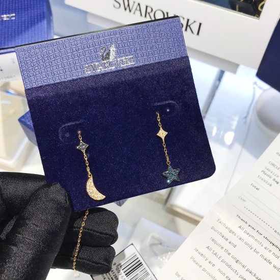 Swarovski Symbolic Moon Earrings 5412881