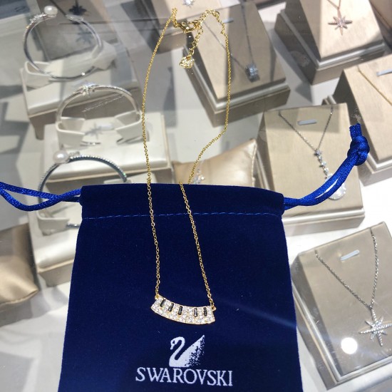 Swarovski Pleasant Necklace 5493366