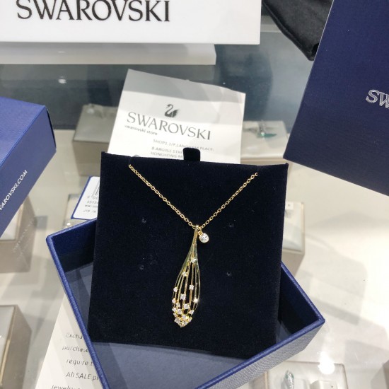 Swarovski Stunning Olive Pendant 5515466