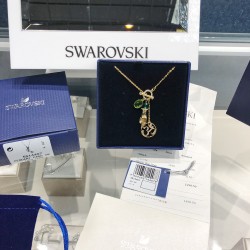 Swarovski Symbolic Hand Om Pendant 5514407