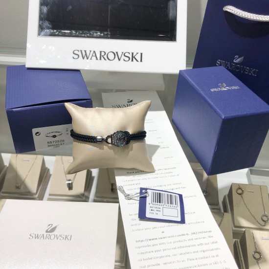 Swarovski Togetherness Bangle 5572527 17.5CM