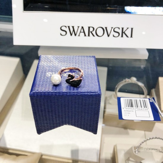 Swarovski Iconic Swan Open Ring 5296470