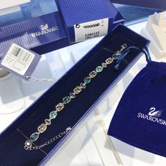 Swarovski Girlfriend Bracelet 5286161 5286162