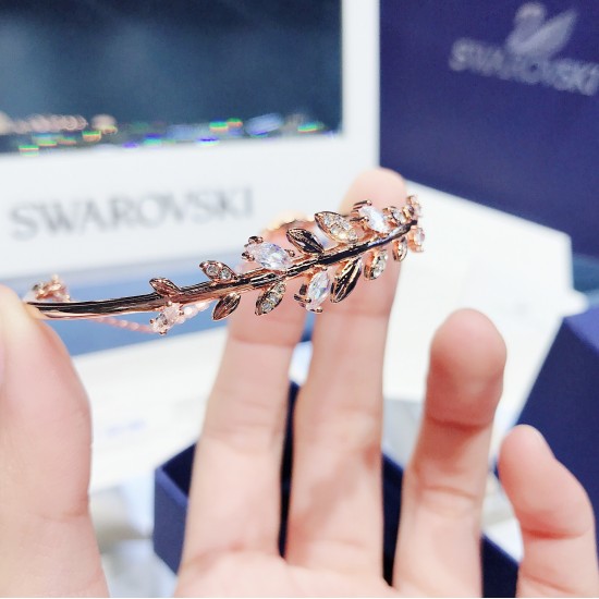 Swarovski Mayfly Bangle 5410411