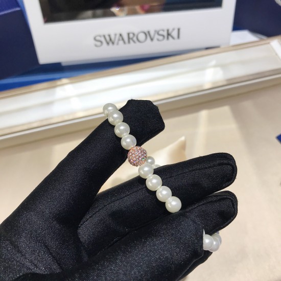 Swarovski Remix Collection Bracelet 5365746 17.7CM