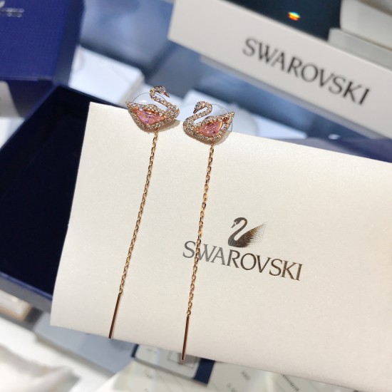 Swarovski Dazzling Swan Earrings 5469990