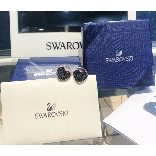 Swarovski Ginger Stud Earrings 5472450