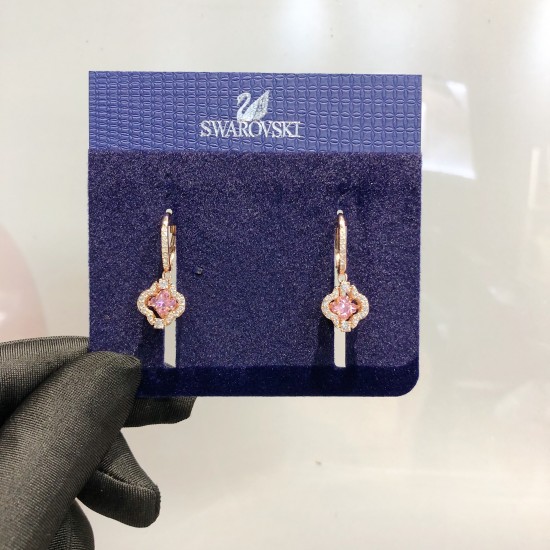 Swarovski Sparkling Dance Earrings 5516477