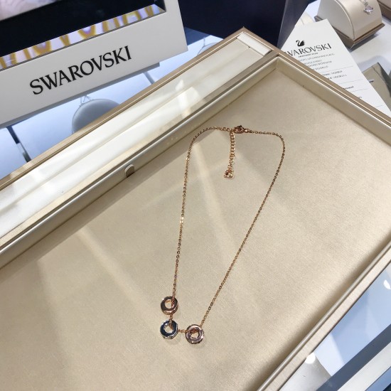 Swarovski Hint Pendant 5353666