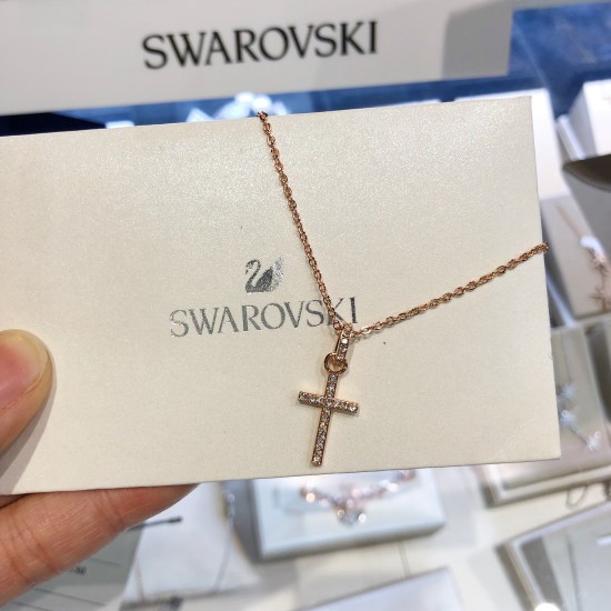 Swarovski Pave Small Cross Pendant 956722