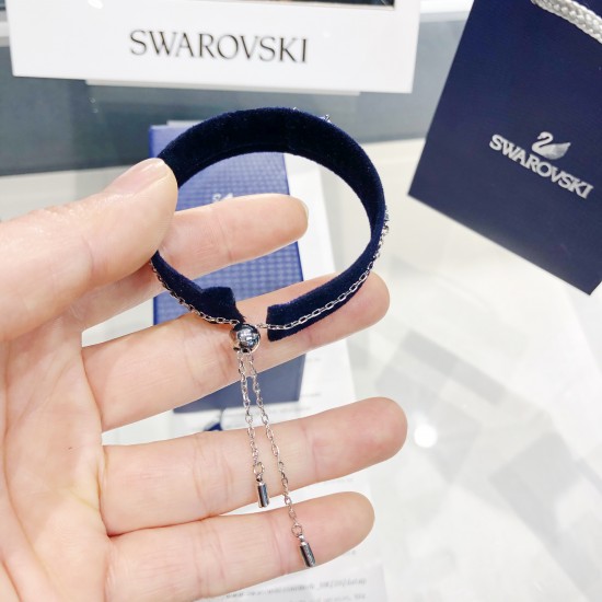 Swarovski Attract Soul Bangle 5517120 24CM