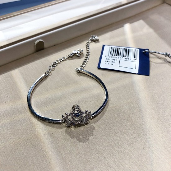 Swarovski Bee A Queen Bangle 5510987 5.8CMx4CM