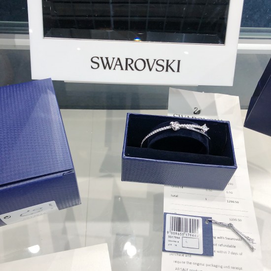 Swarovski Lifelong Heart Bangle 5517944 5.9CM/4.5CM